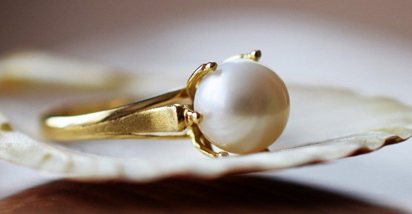 pearl rings